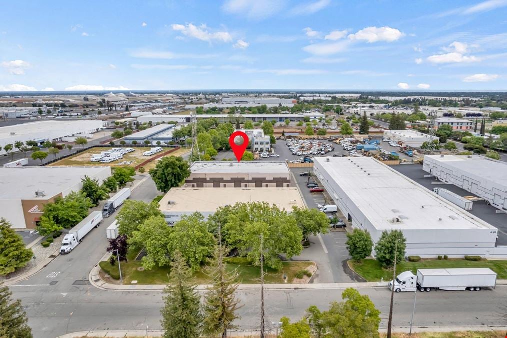 12,000 sf Industrial Warehouse