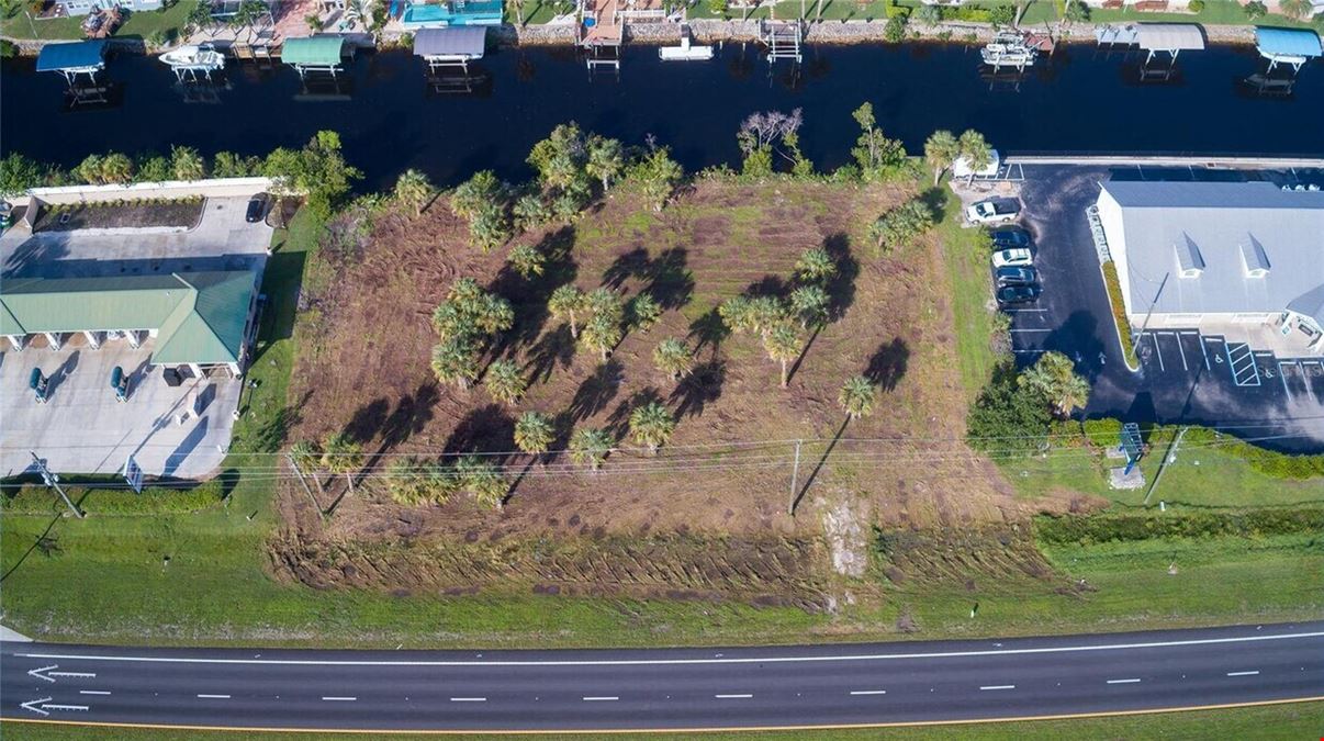 3657 Tamiami Trail