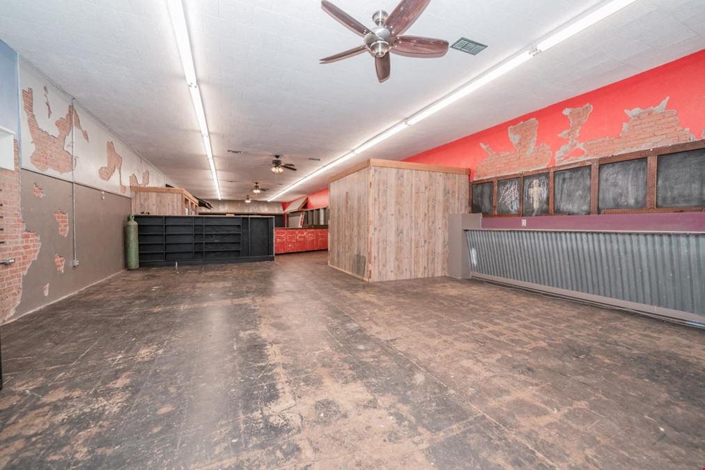 Commercial Business in Hughes Springs, Texas for Sale