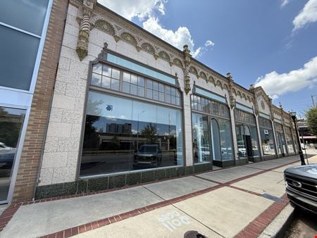 Preview of commercial space at 2011 Highland Avenue