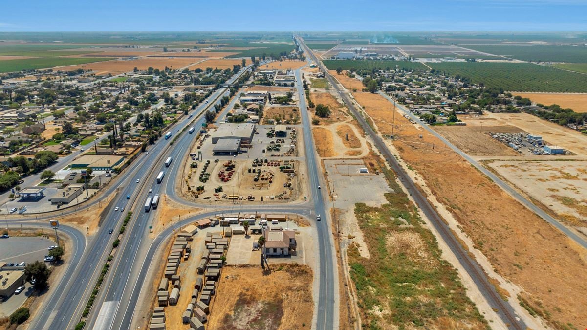 ±1.385 AC of CA-99 Highway Commercial Land w/ Flexible Zoning