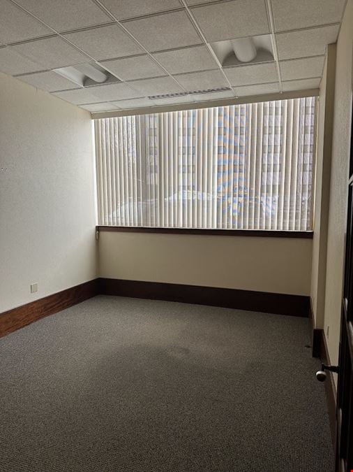 143 N Main St