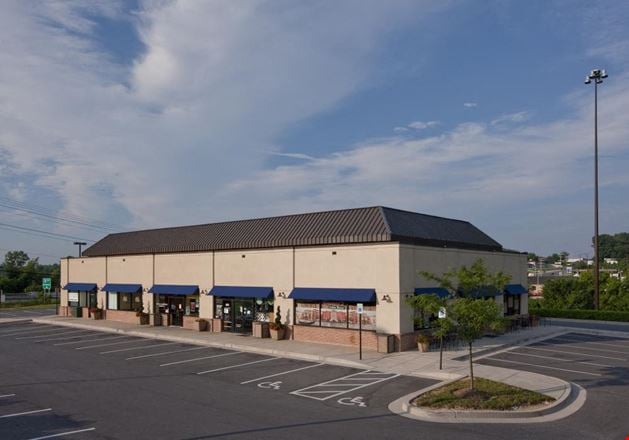 Preview of Retail space for Rent at 3720 Washington Boulevard