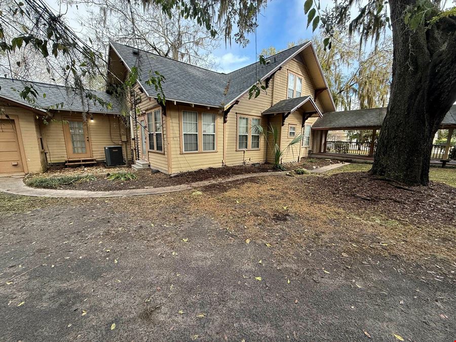 Group Housing Opportunity