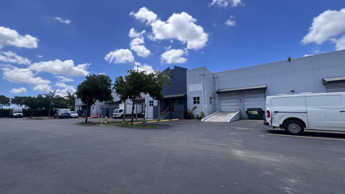 Airport Industrial Center