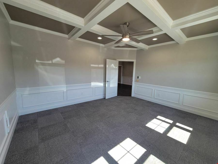 1060 Garland Dr