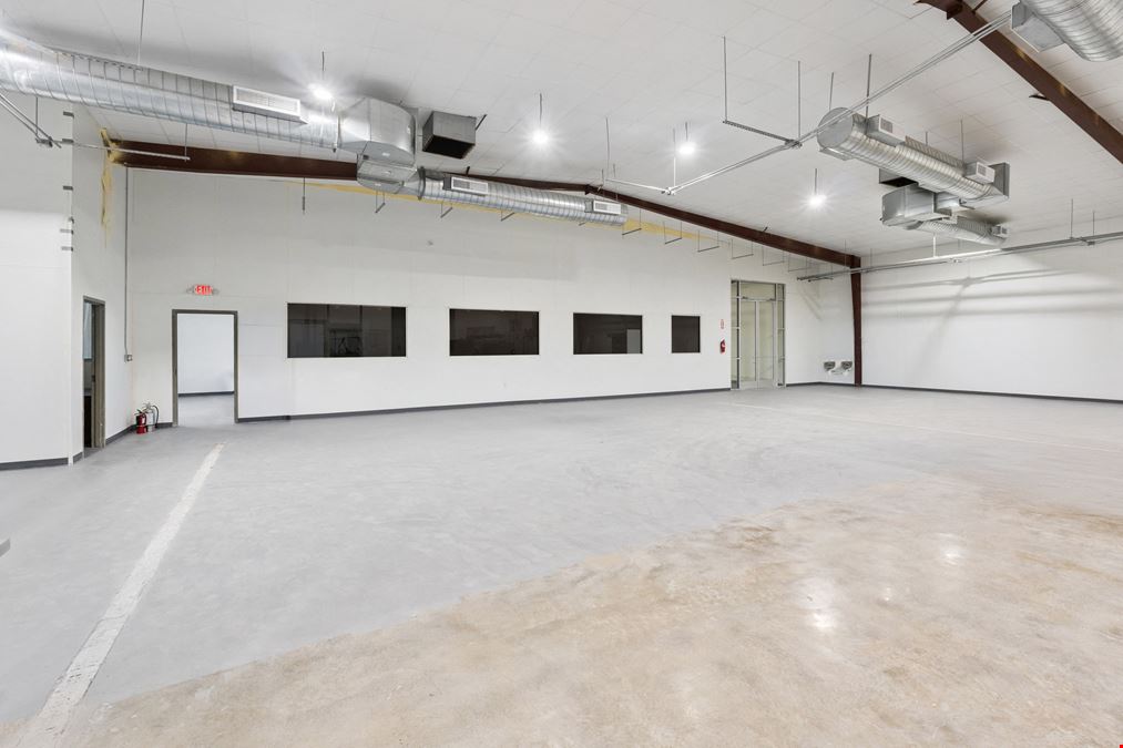 Modern Central Kitchen & Warehouse Facility