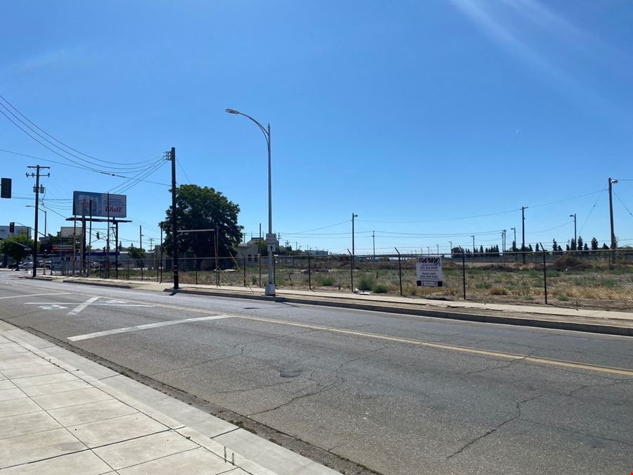 ±0.76 Acres of Vacant Mixed-Use Development Land