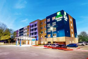 Holiday Inn Express & Suites Dallas Market Ctr - Love Field