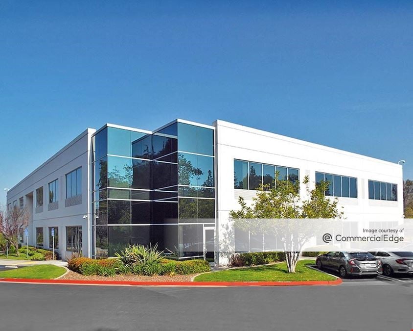Gateway Corporate Center