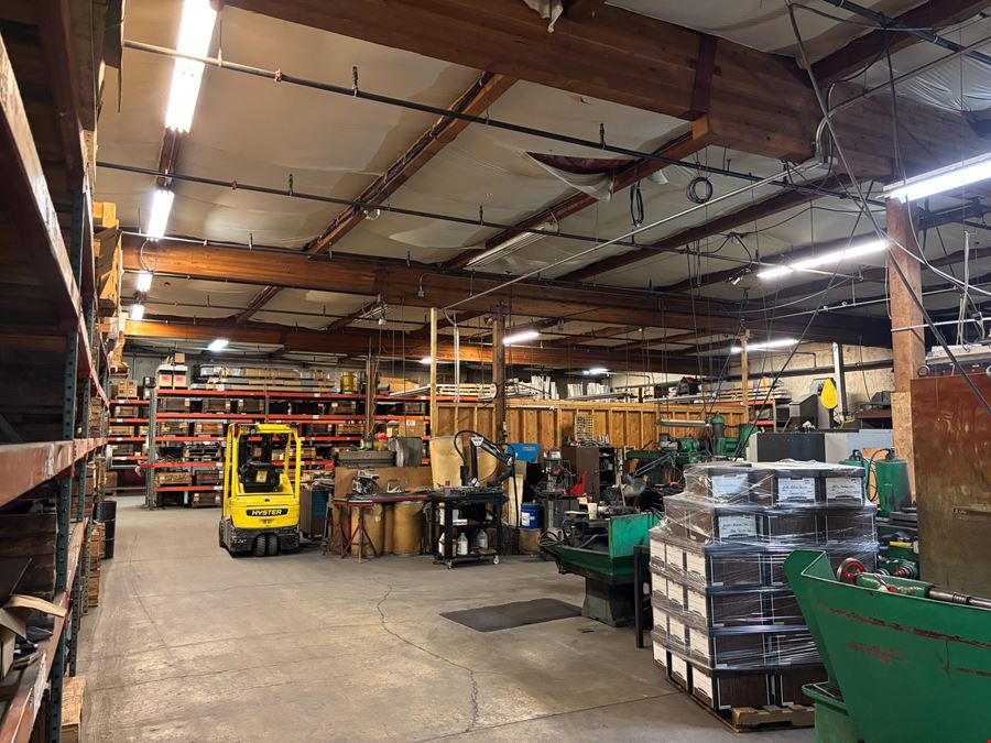 Owner-User Opportunity in Desirable Submarket