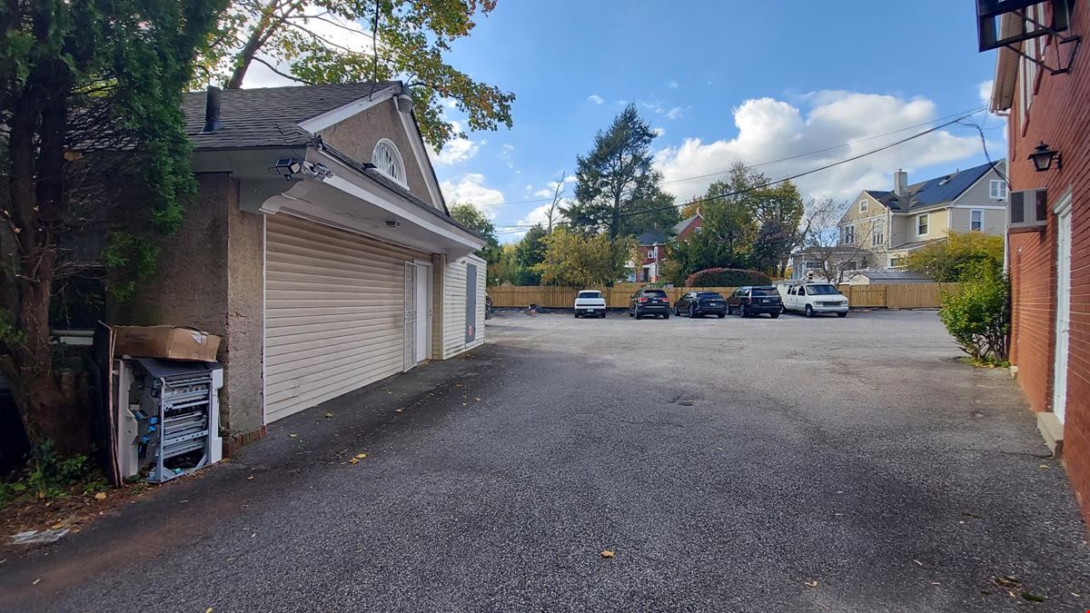 500 W Cheltenham Ave