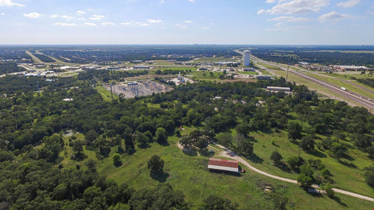 ± 16.98 Acres on Hwy 6 | College Station, TX