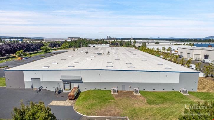 For Lease > 40,233 SF of Industrial Space on N Columbia Blvd (Suite 200)