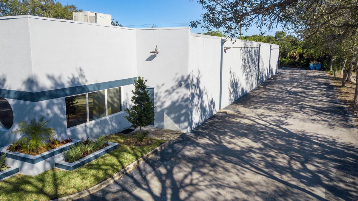 Boca Commercial Industrial Center