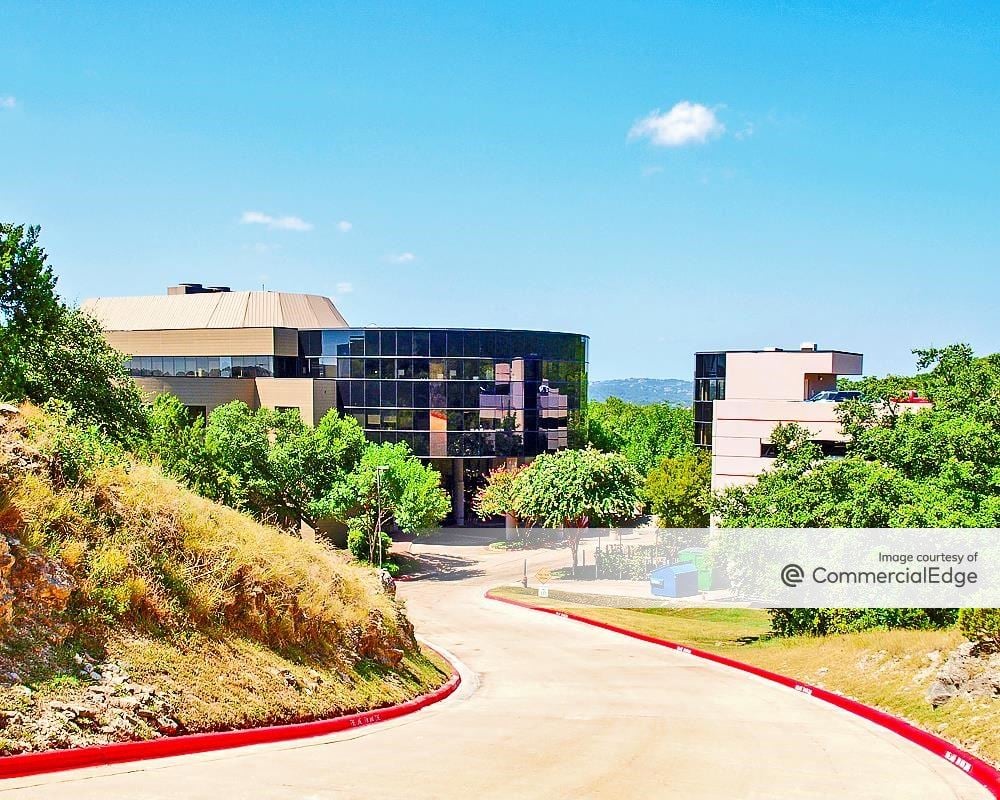 Pennybacker Commons