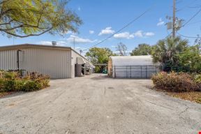 1060 Harbor Lake Dr