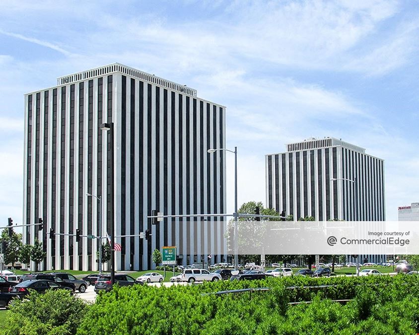 Oak Brook 22