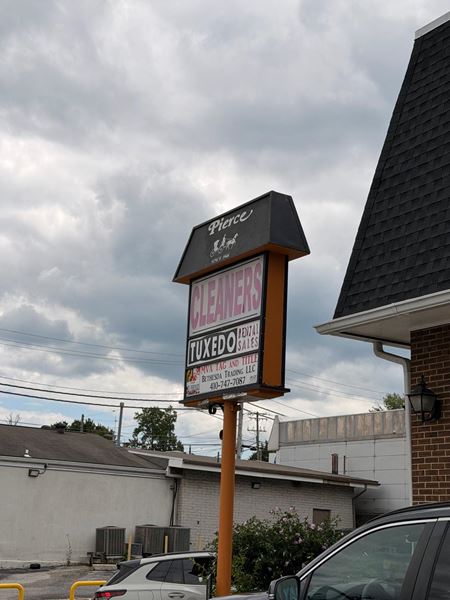 Preview of Office space for Rent at 616 Old Edmondson Avenue
