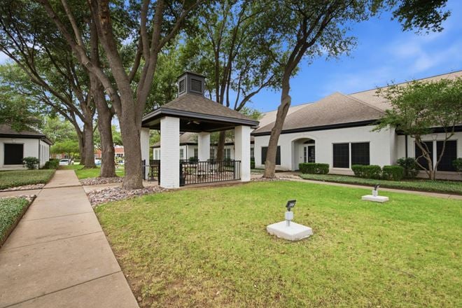 Preview of Office space for Rent at 2555-2557 SW Grapevine Pkwy