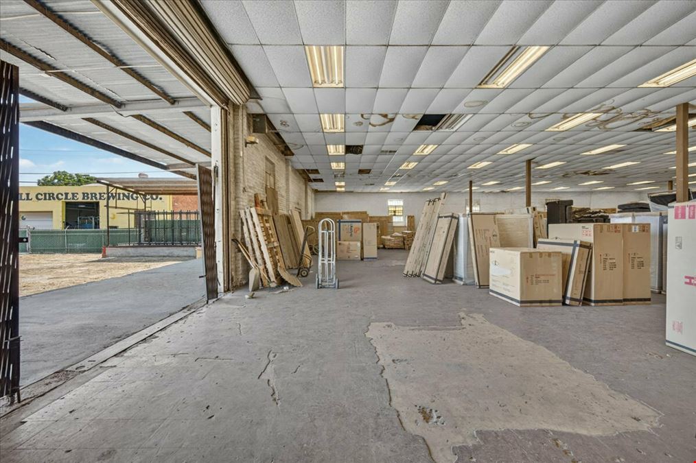 ±15,300 SF Freestanding Industrial Building + Large Yard Area - CA-41 Exposure