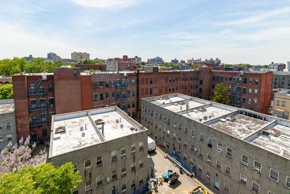 800 Bergen Street