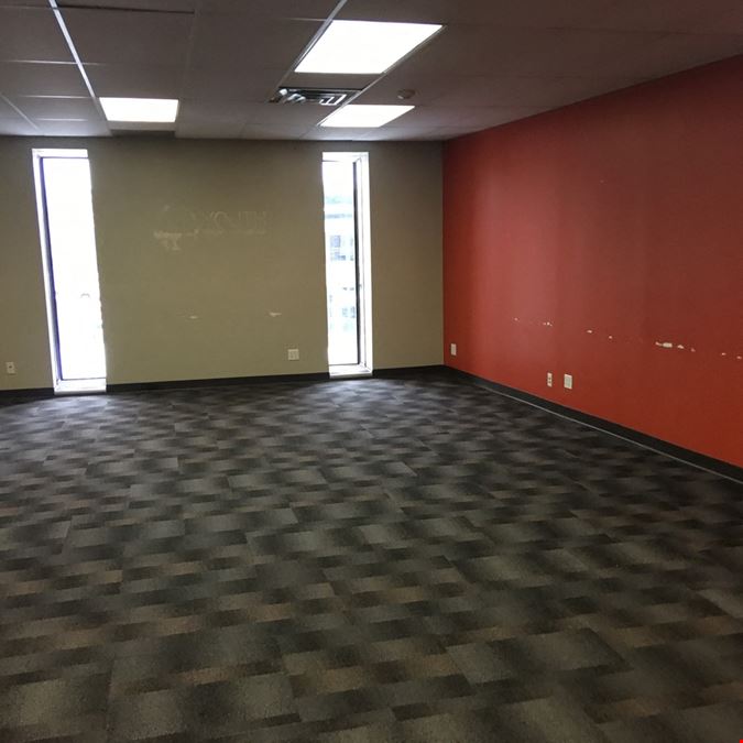30 E Canfield