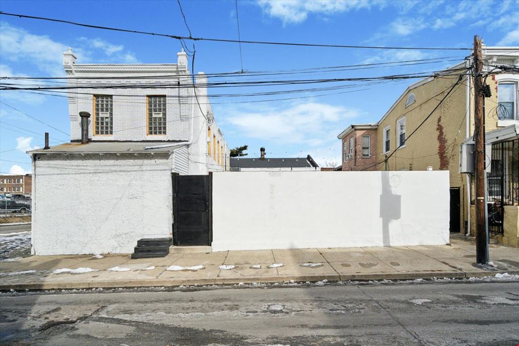 Cash-flowing Upscale Night Club | 11,000 SF