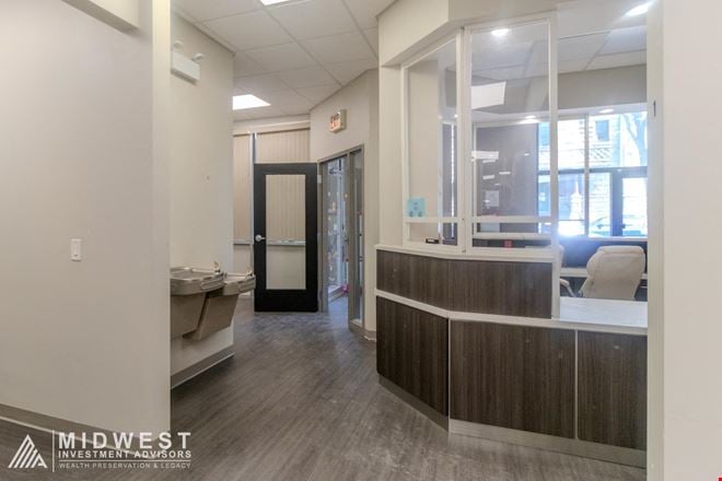 Preview of Office space for Rent at 5230 South Blackstone Avenue
