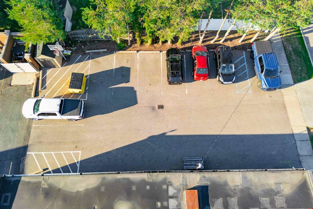 2075 E 14 Mile Rd