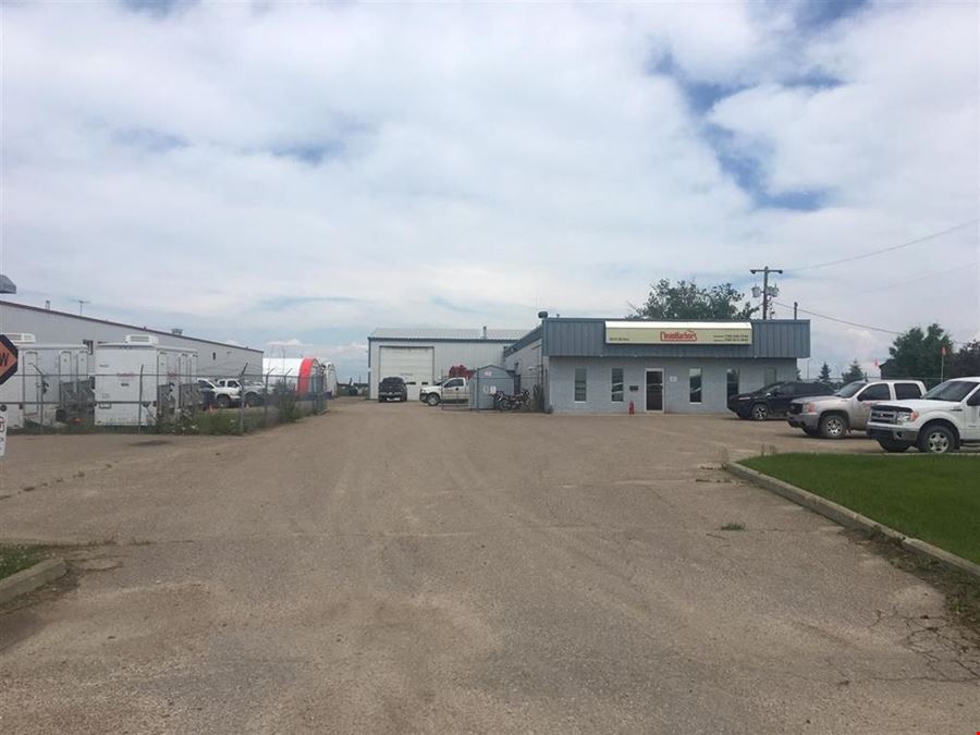 ±15,800 SF INDUSTRIAL w/ SHOP, OFFICE & YARD Space