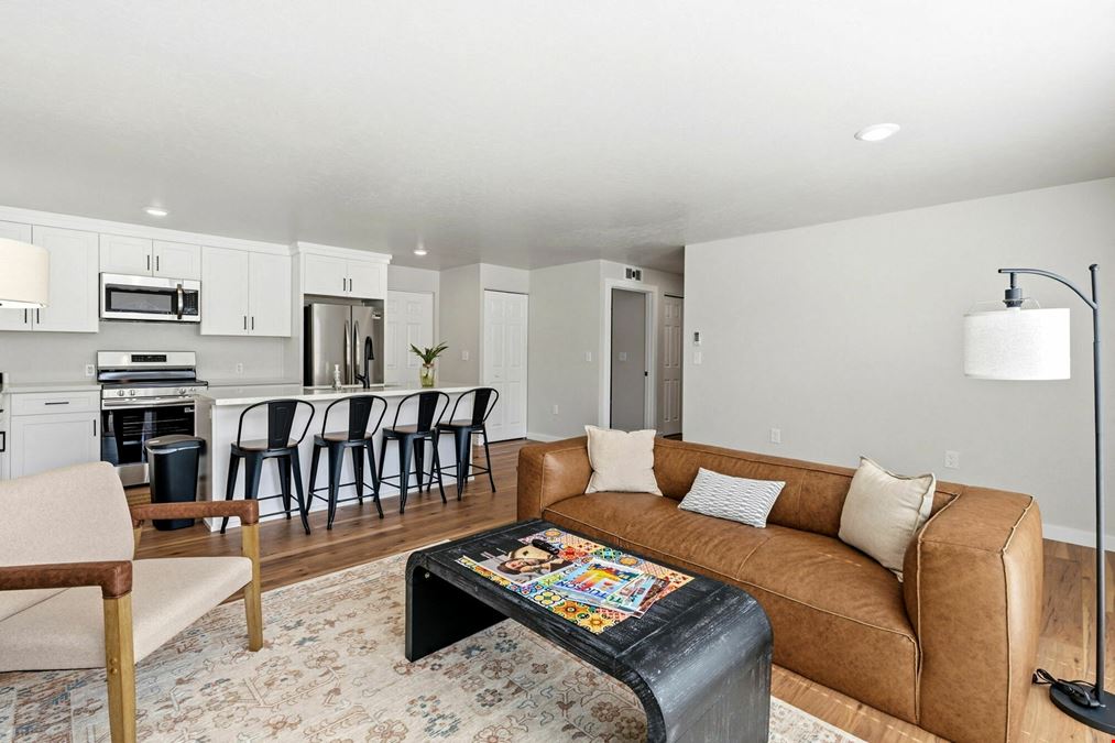 Value-Add Furnished Rental Asset Near UA & Banner | 320 SF Casita/ADU Upside