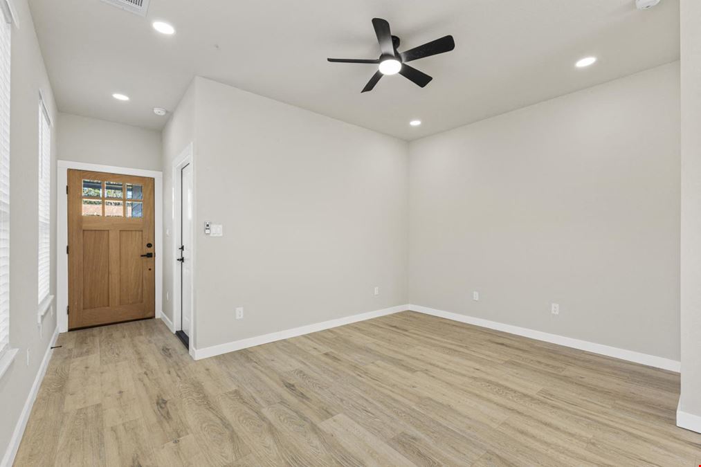 6 Unit Duplex Package in Brenham