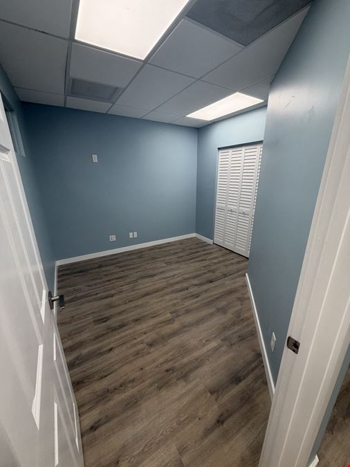 10625 N Military Trl #204