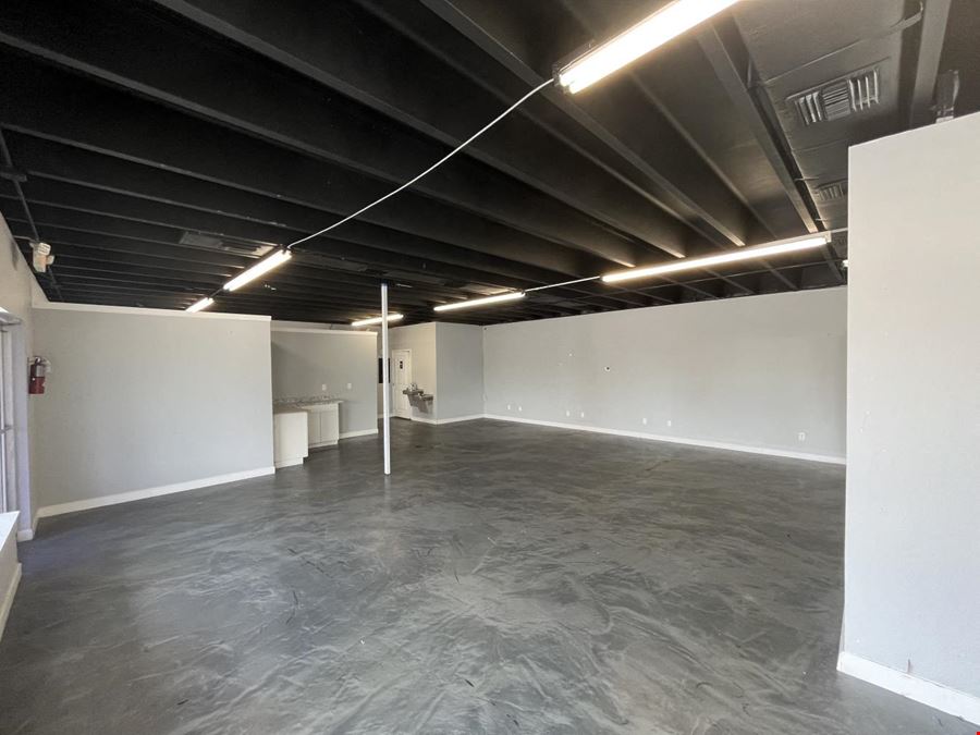 4632 Del Prado Blvd 