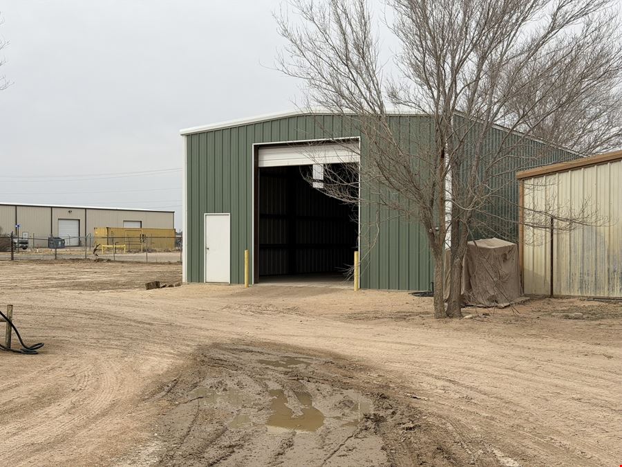 4909, 4911, 4915 South County Road 1303