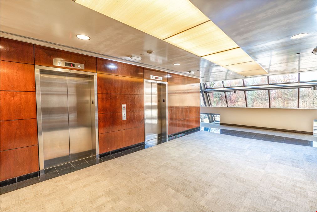 100 Southgate Office 