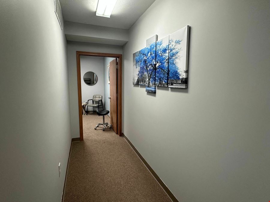 Medical/Professional Office Suite