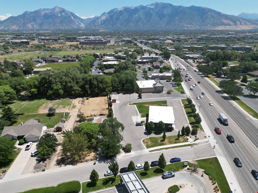 982 W South Jordan Parkway