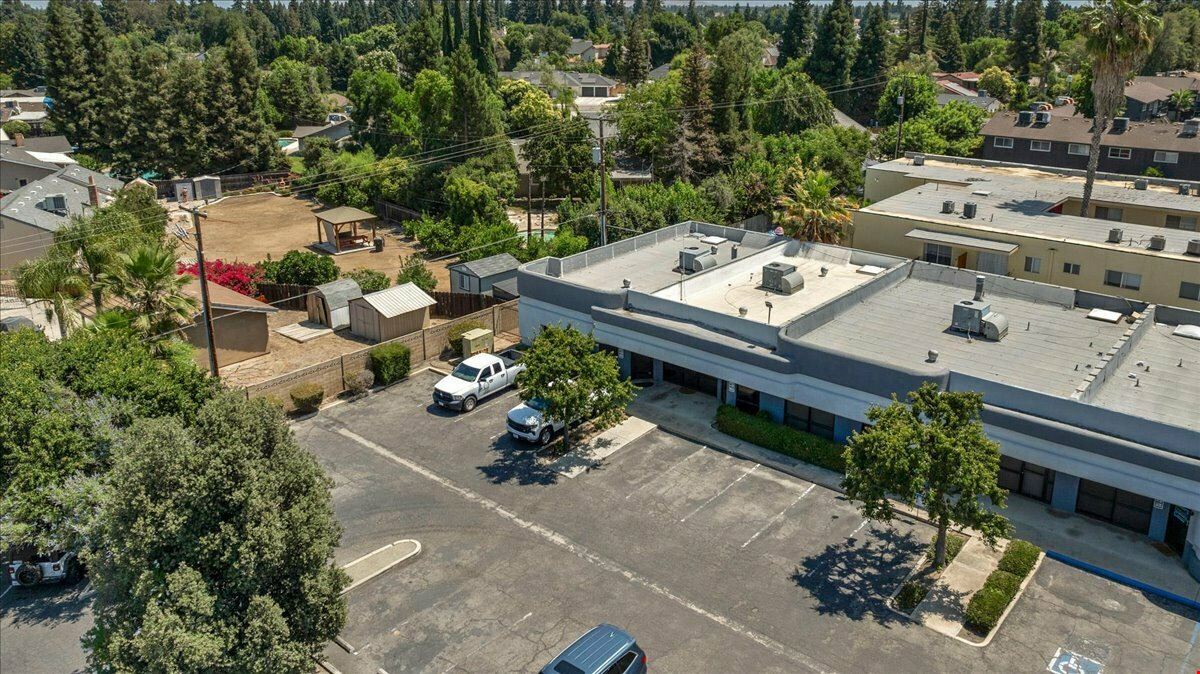 ±1,175 SF of Newly Remodeled Professional Office Space in Visalia, CA