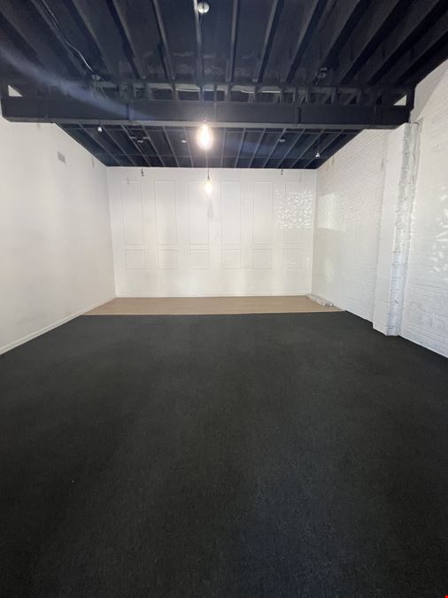 Retail/Office Space on Broadway