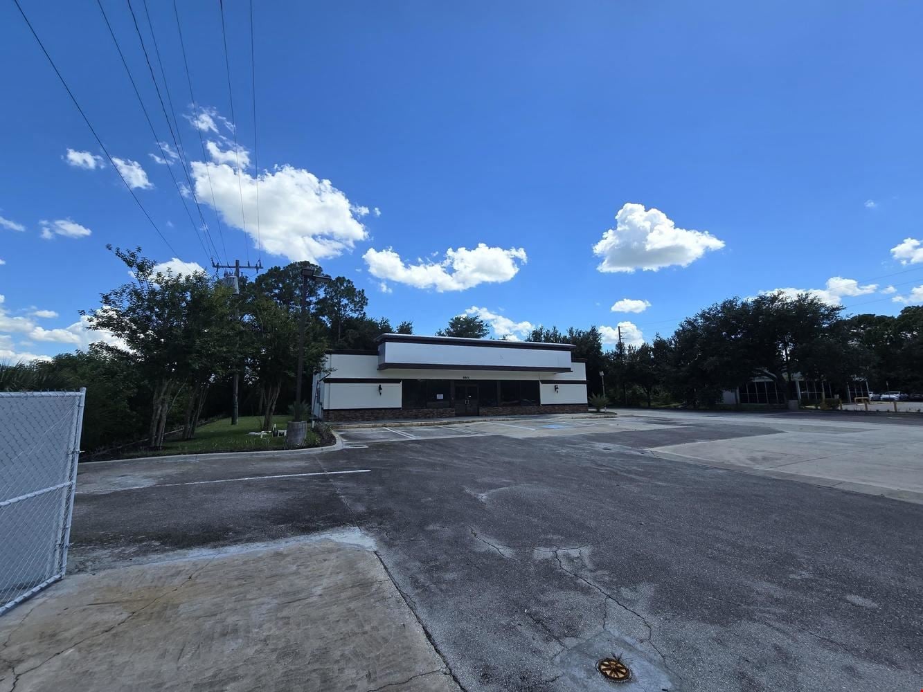 Freestanding Commercial Bldg Lease Vero Bh