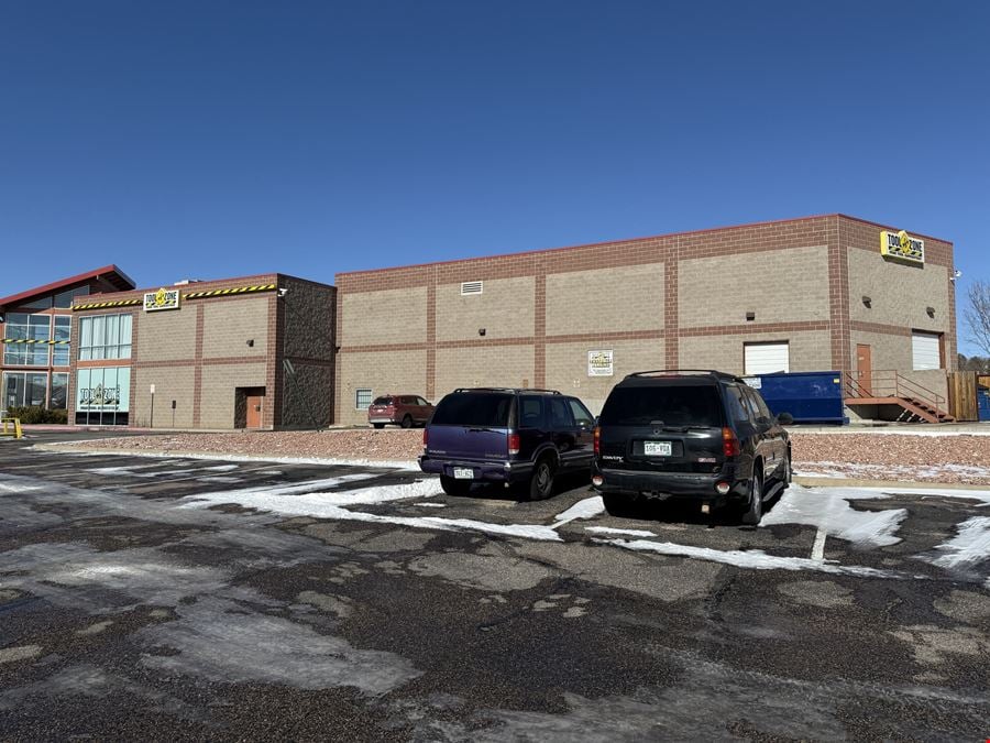 Retail/Flex Single Tenant Building High I-25 Visibility