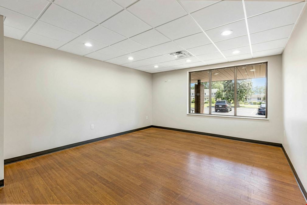 9030 Montgomery Rd