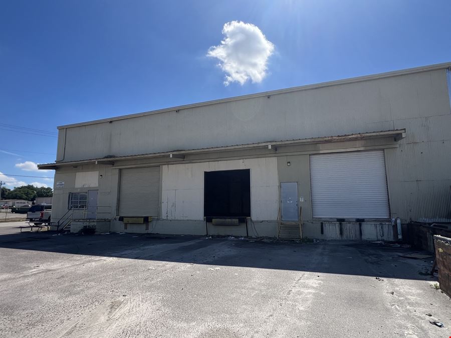 East Tampa M-Zoned Industrial Warehouse (Dock and Grade)