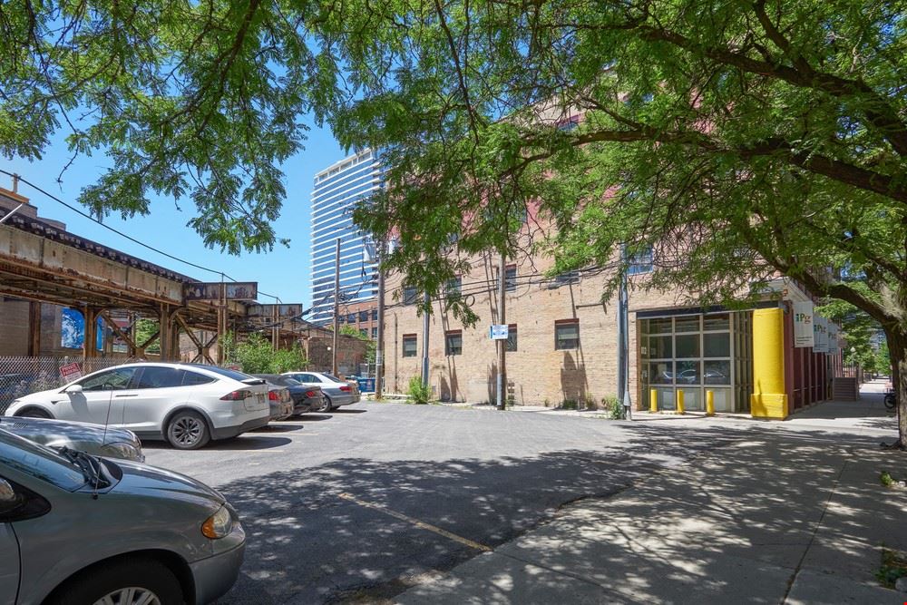 812-14 N. Franklin Street