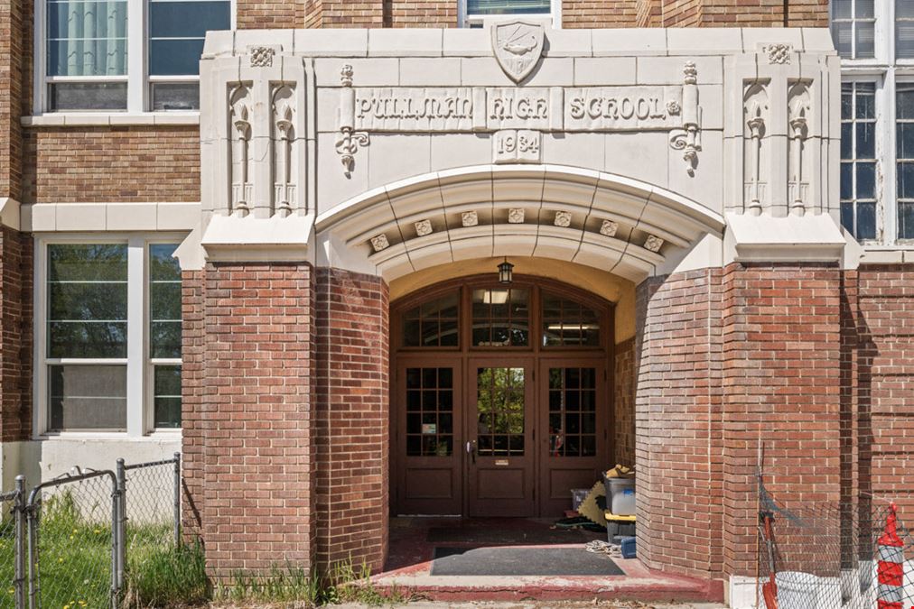 Gladish Community Center
