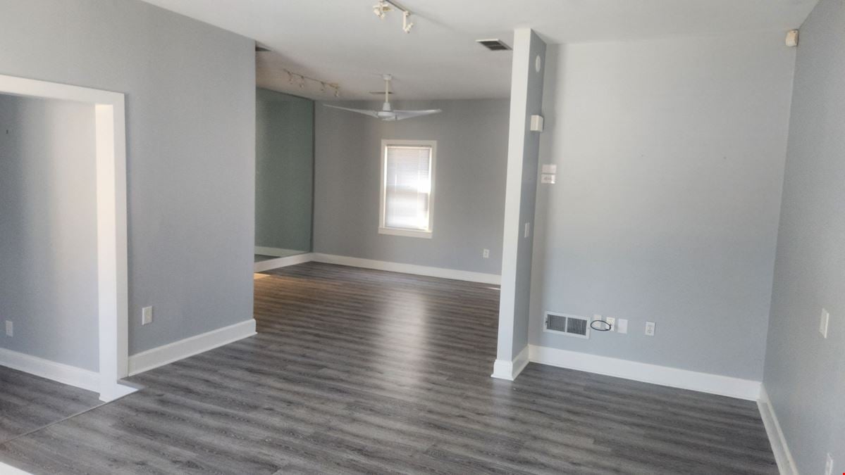 326 Sandy Springs Circle