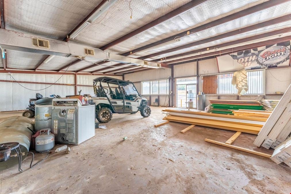 Retail for Sale in Cuney, TX