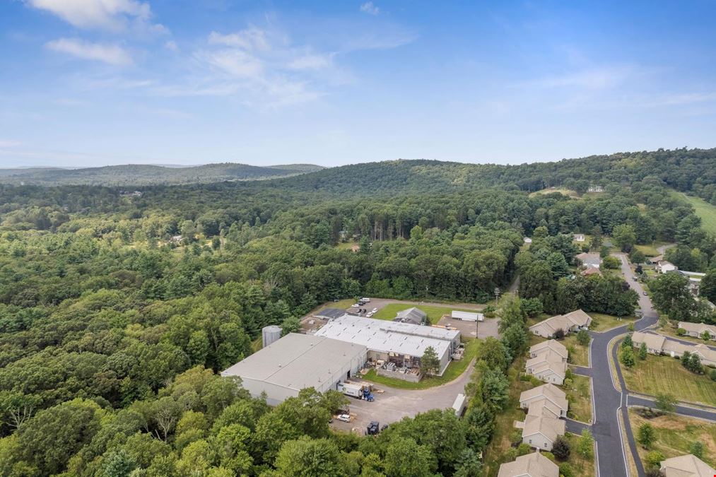 High-Clearance Industrial Hub with Prime Northeast Connectivity and Room to Grow